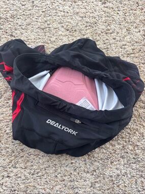 DEALYORK Padded Cycling Shorts in Black and Red